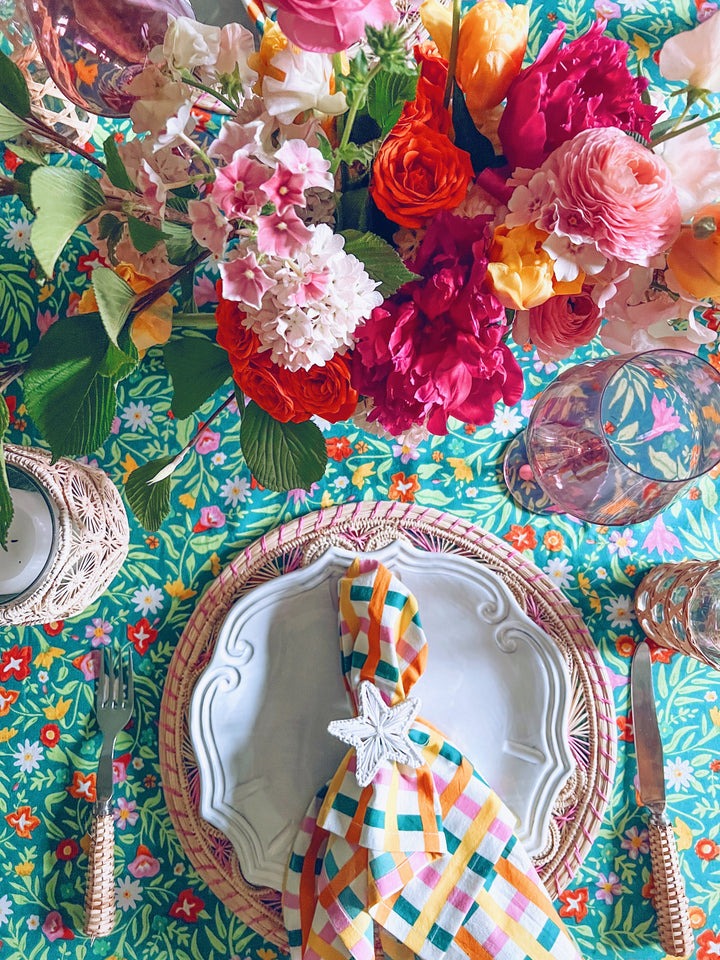 THE SUMMER GARDEN TABLECLOTH