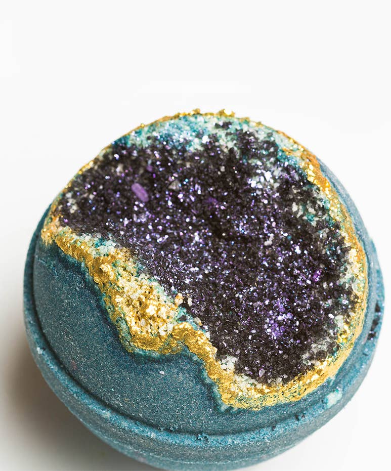 Christmas 🎄Crystal Geode Bath Bomb - Obsidian, Gold + Black