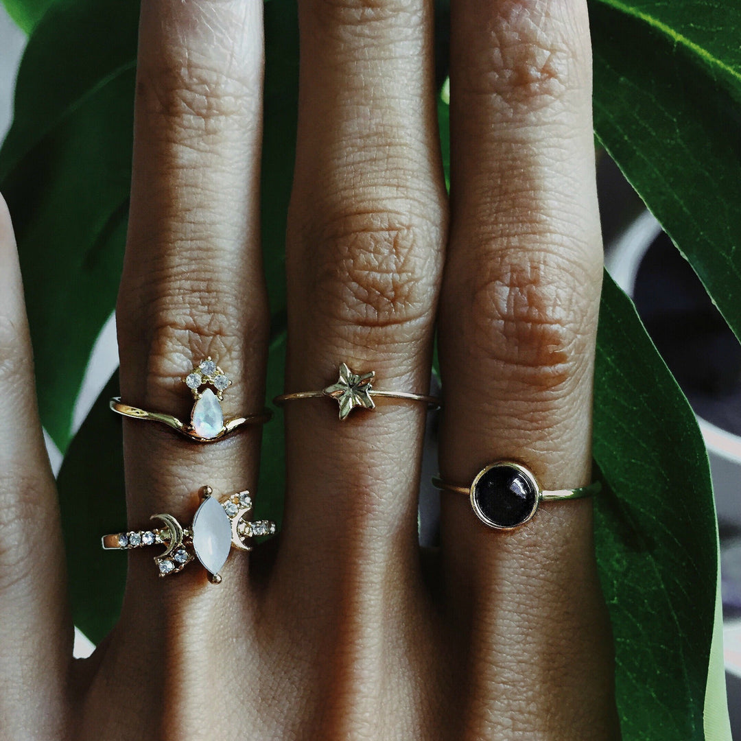 The Minimalist Mood Ring