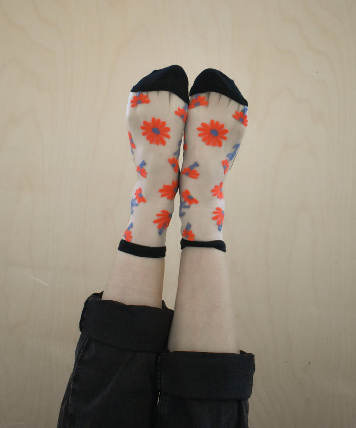 Sheer Daisy Midi Sock