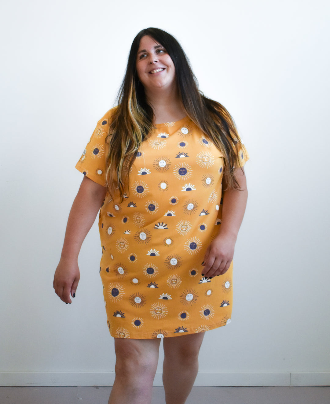 TOTALLY BESTIES Sammy T-Shirt Dress in Suns