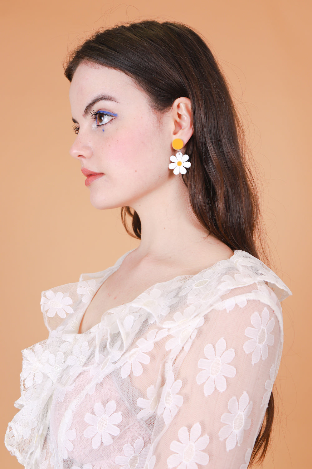 Daisy Earrings in Mini