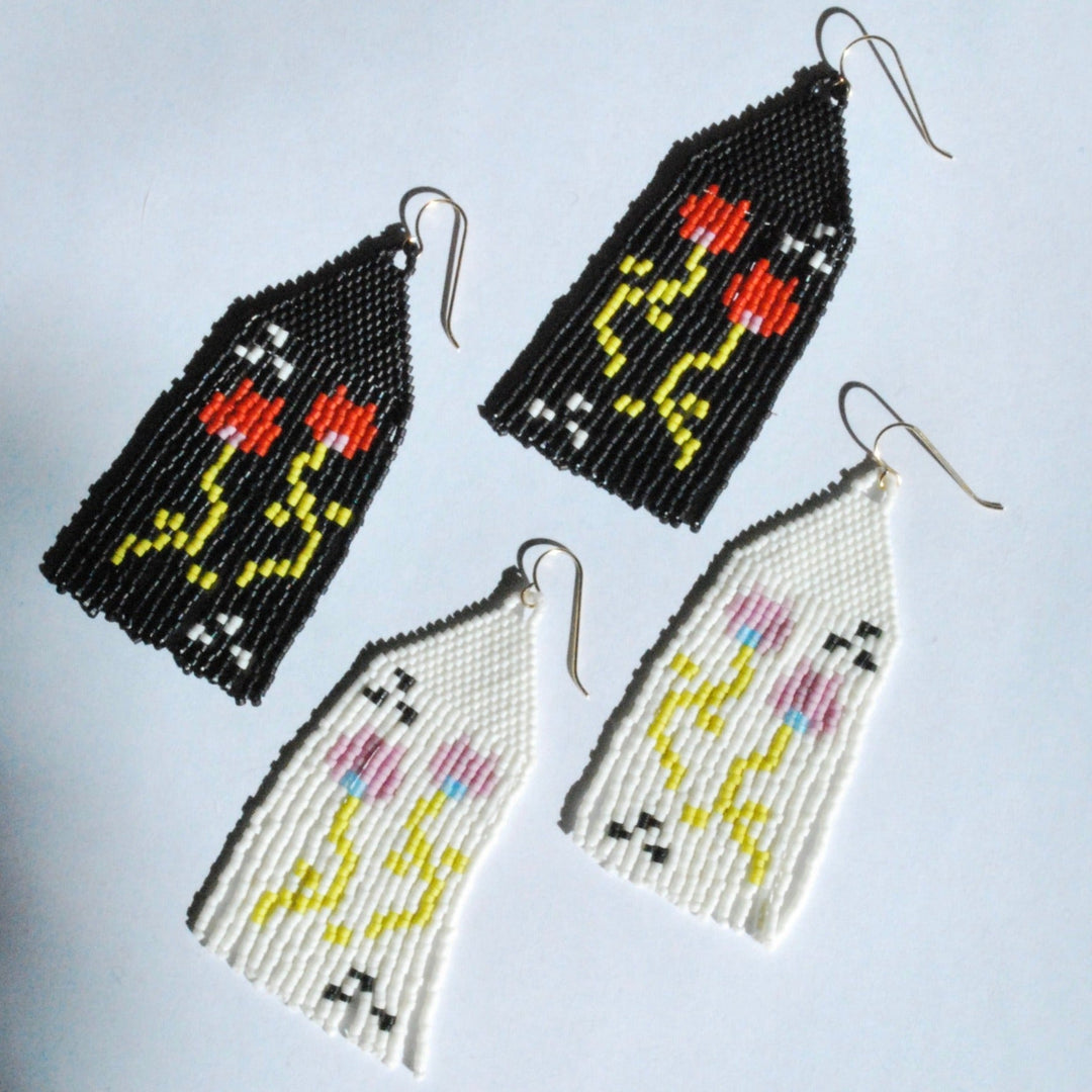 Tulip Beaded Earrings in White