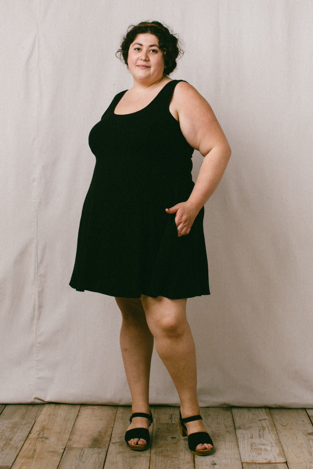 Delana Dress in Black Linen