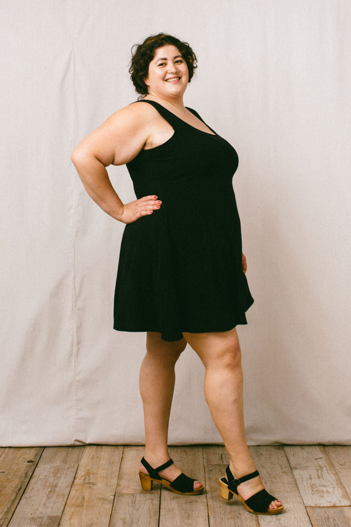 Delana Dress in Black Linen