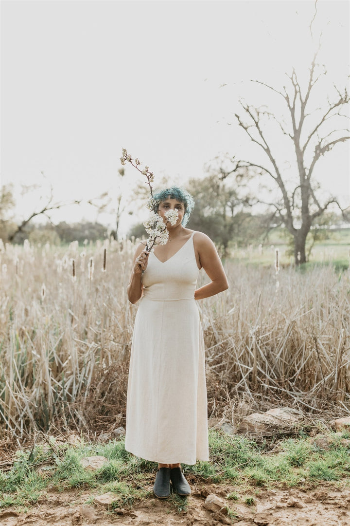 Meadow Dress in Oat Straw Linen