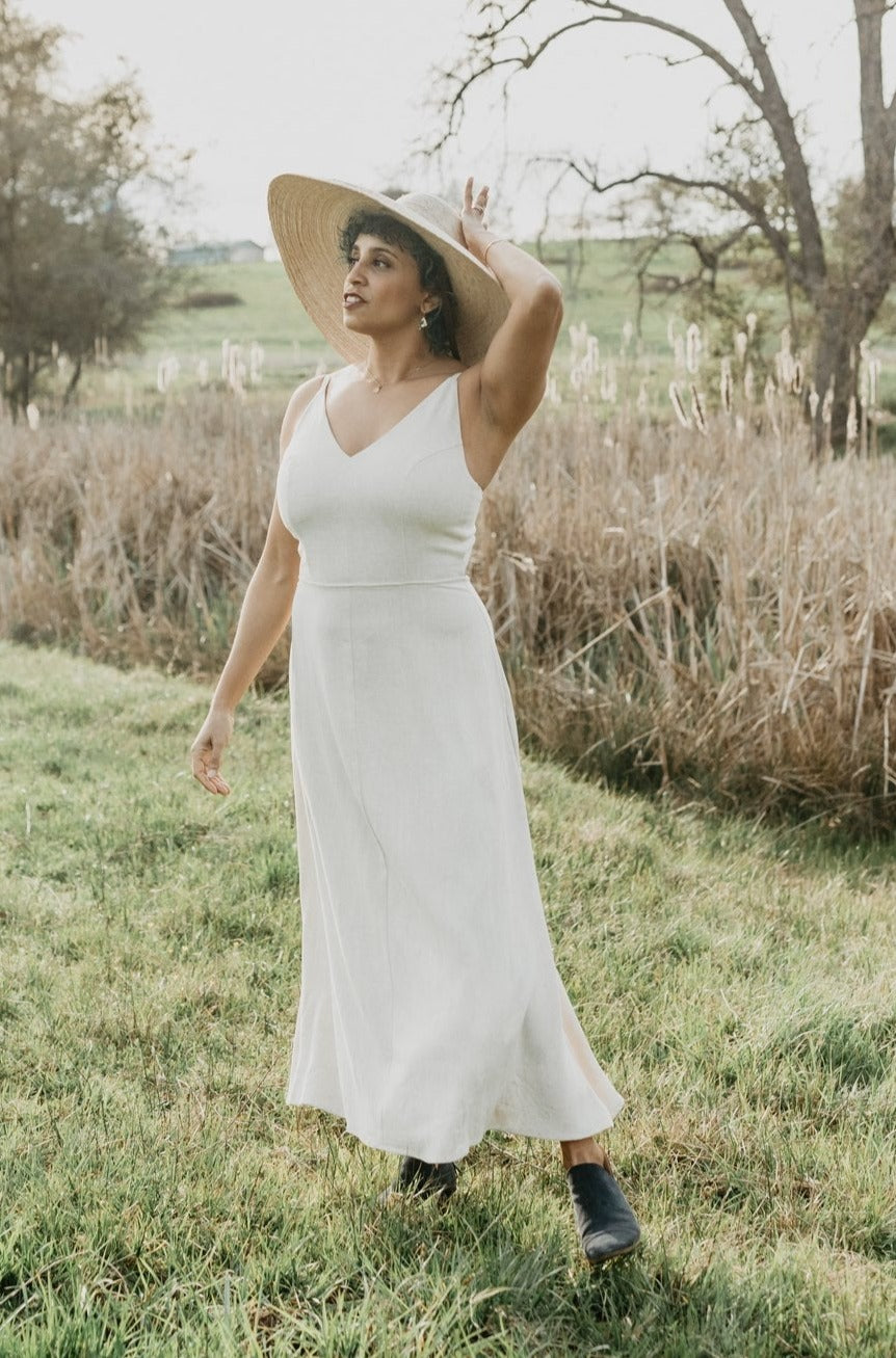 Meadow Dress in Oat Straw Linen