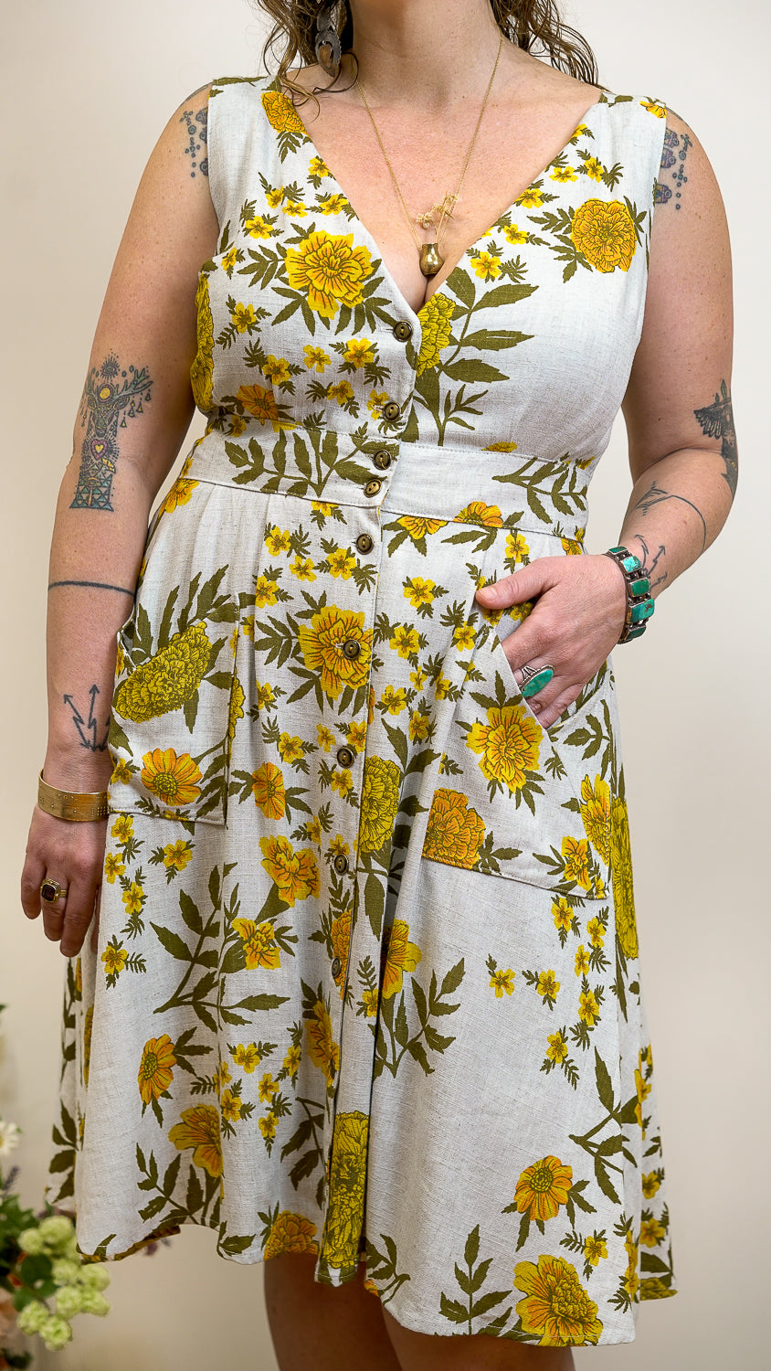 Sheet Dress in Oat Marigold Linen