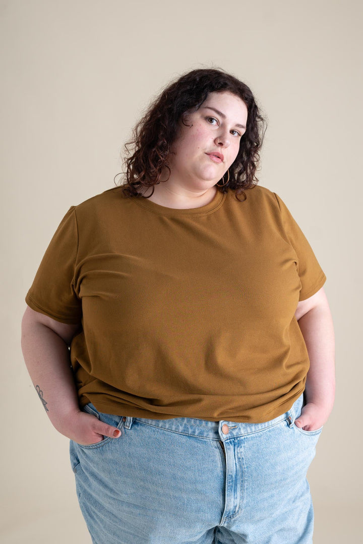 Classic T-Shirt in Almond