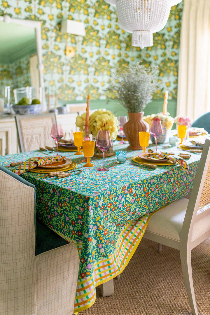 THE SUMMER GARDEN TABLECLOTH