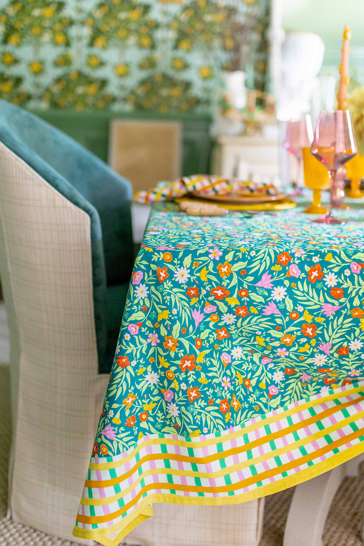 THE SUMMER GARDEN TABLECLOTH