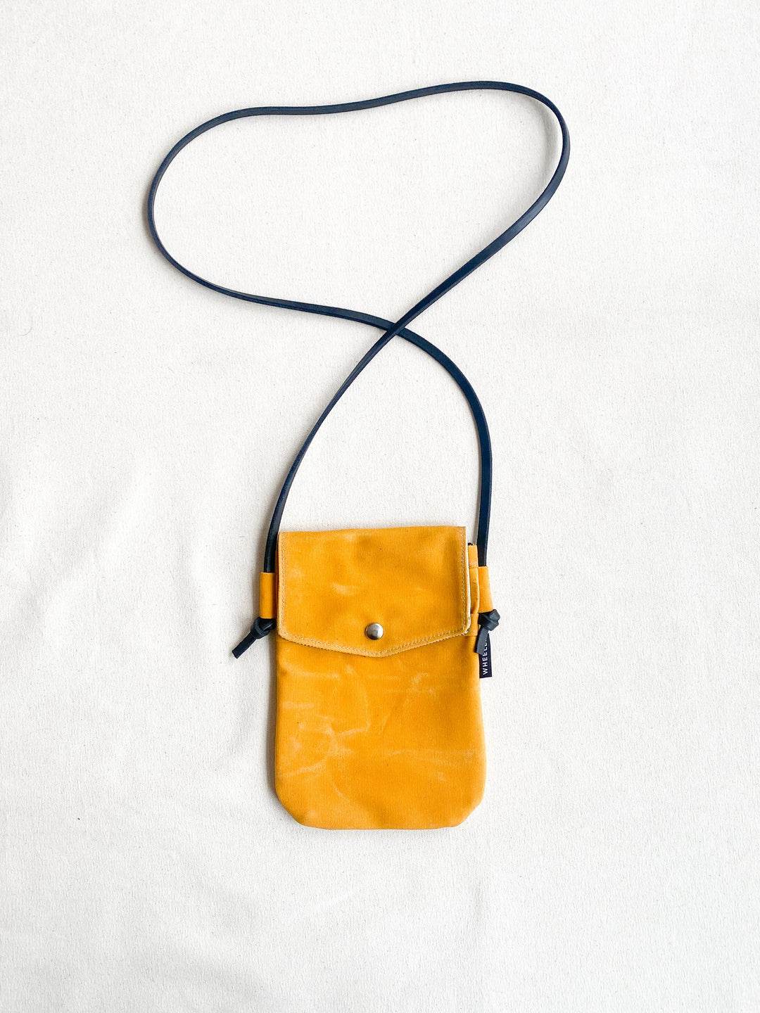 Simple Crossbody