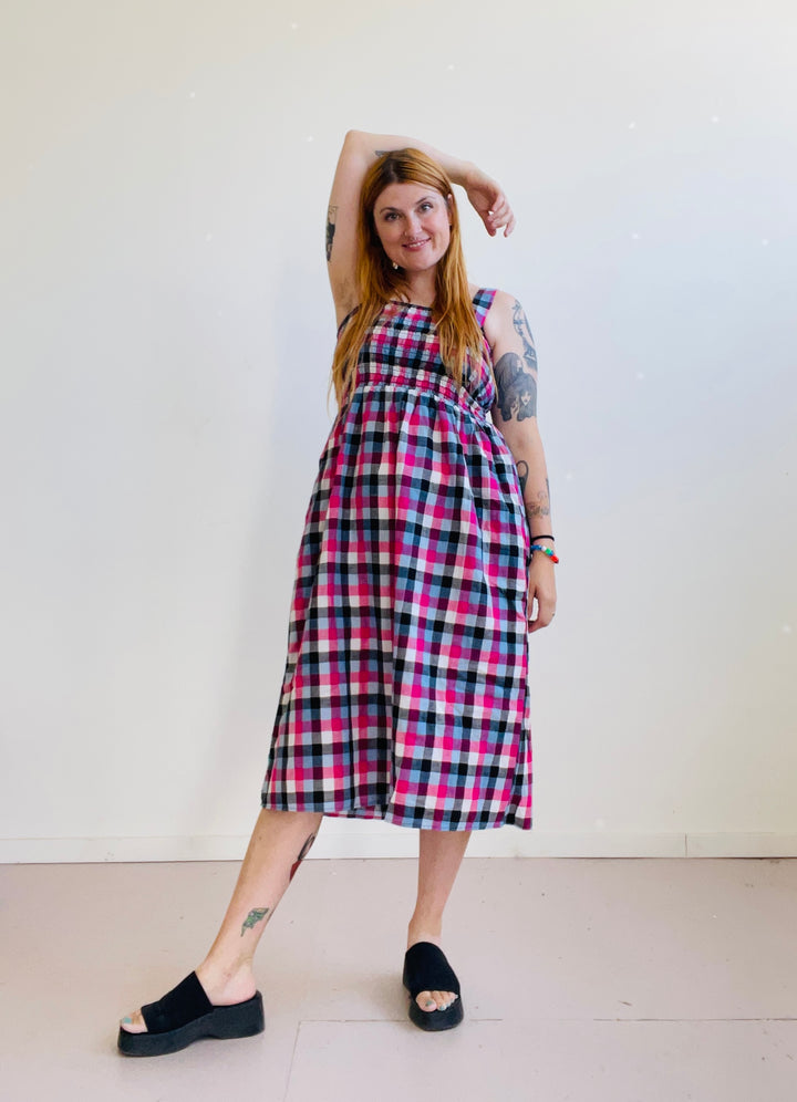 Leah in Hydrangea Checker