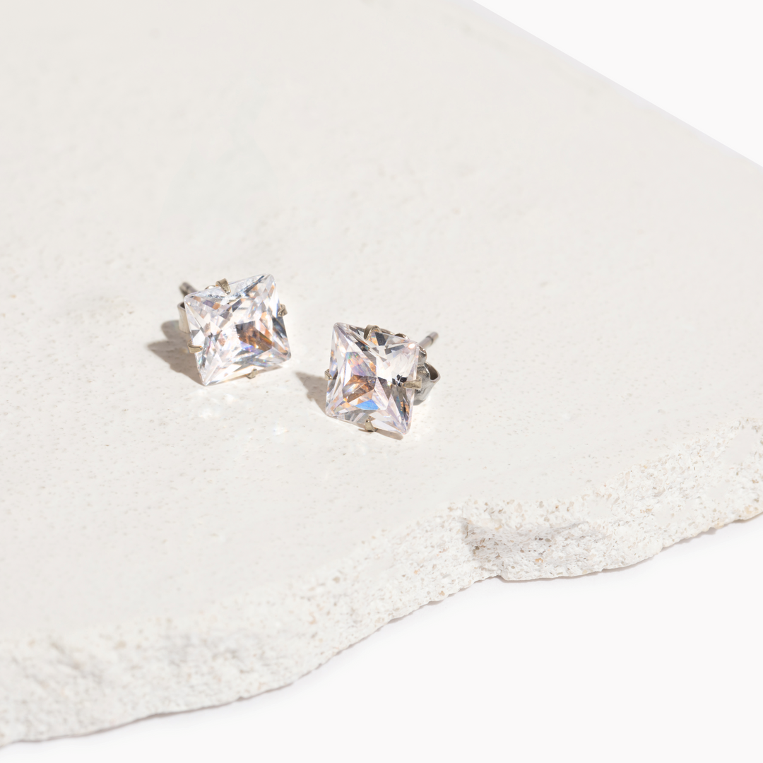 Isabelle Stud Earrings