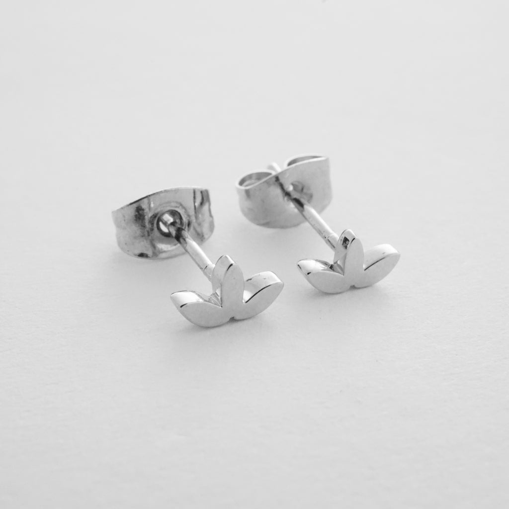 Lotus Studs