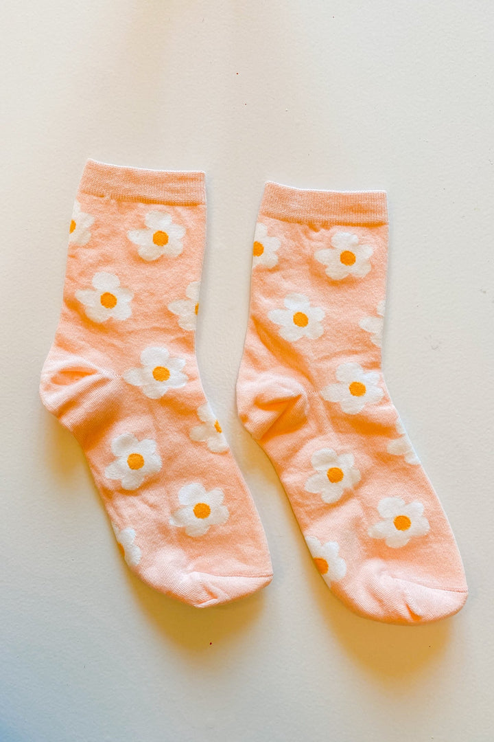 Daisy Socks in Light Peach