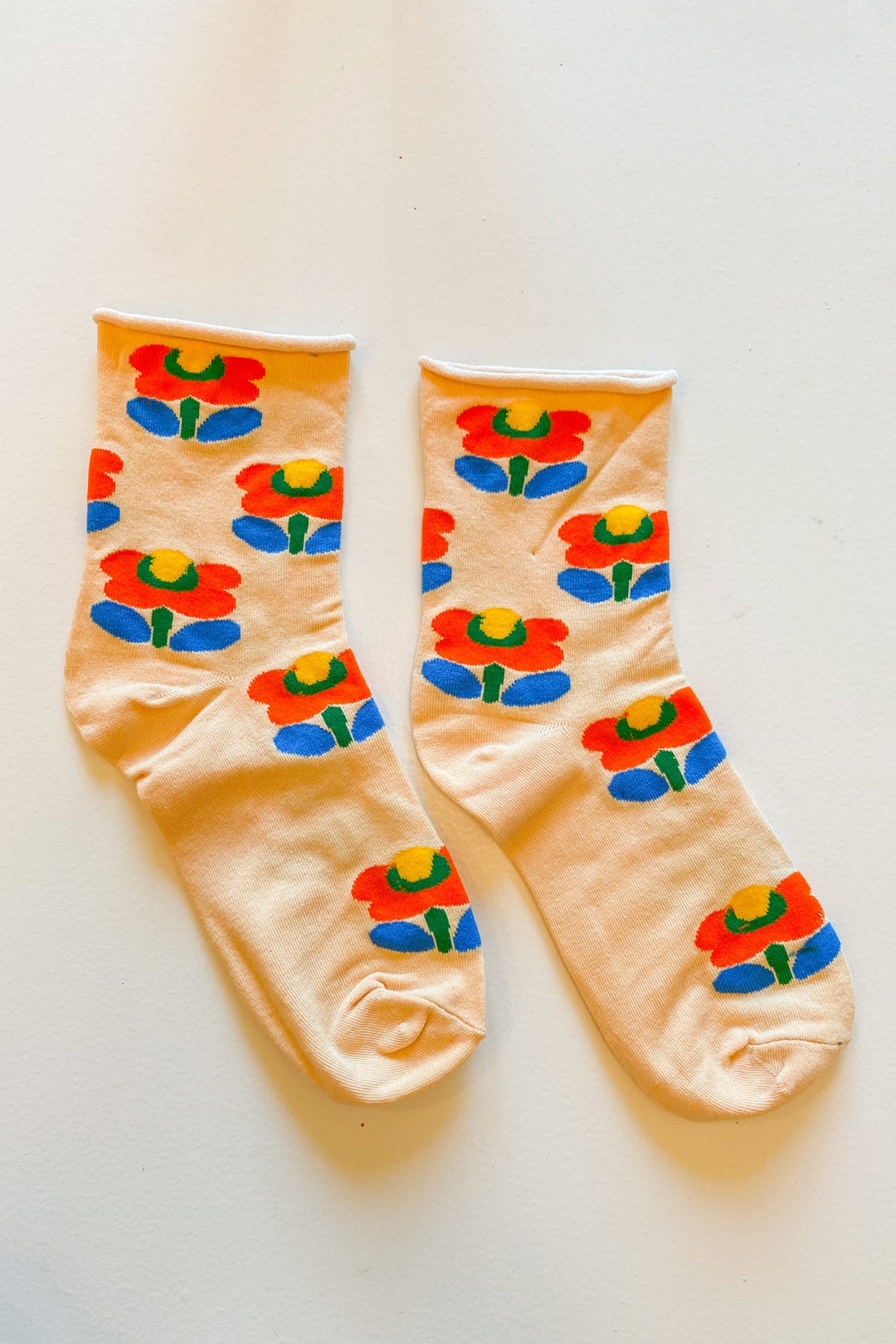 Softie Socks in Peach Tulip