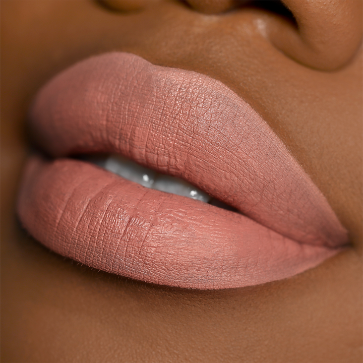 Long Lasting Liquid Lipstick - Nude Potion