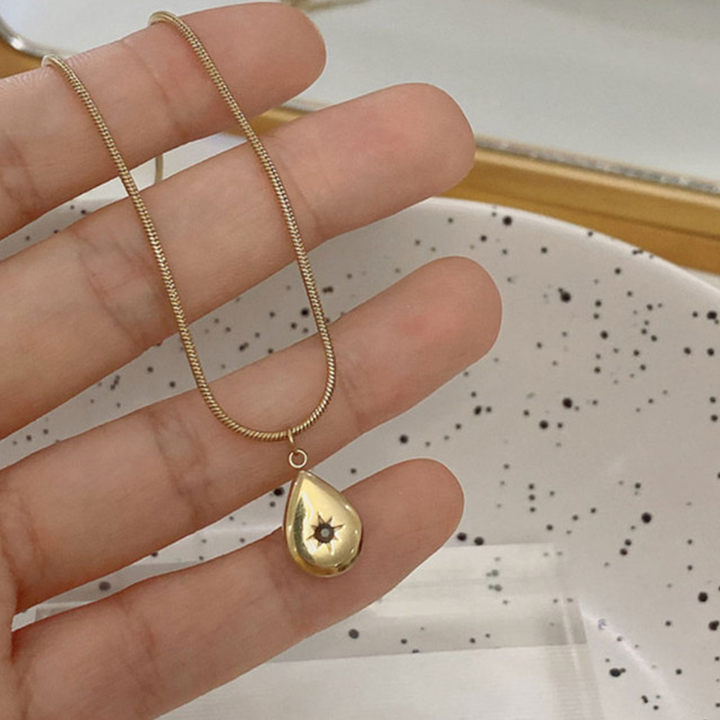 North Star Necklace