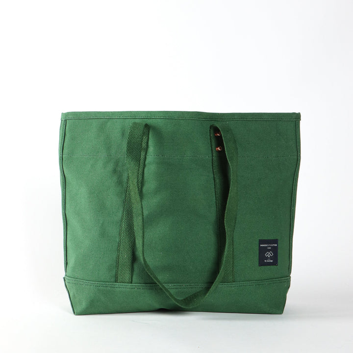 Small East West Tote | Pine