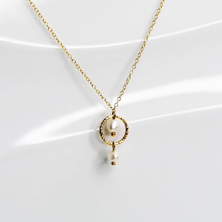 Sola Freshwater Pearl Dainty Necklace