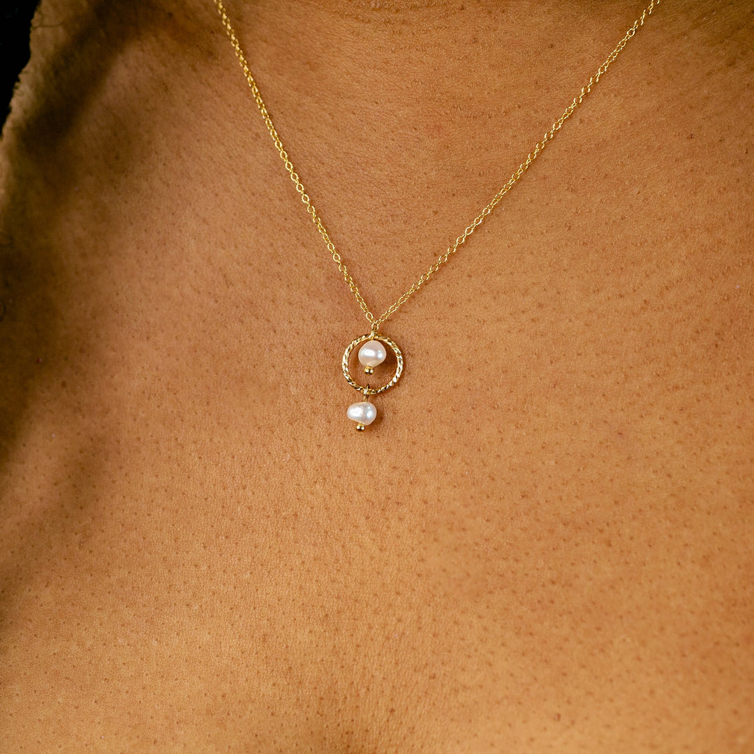 Sola Freshwater Pearl Dainty Necklace