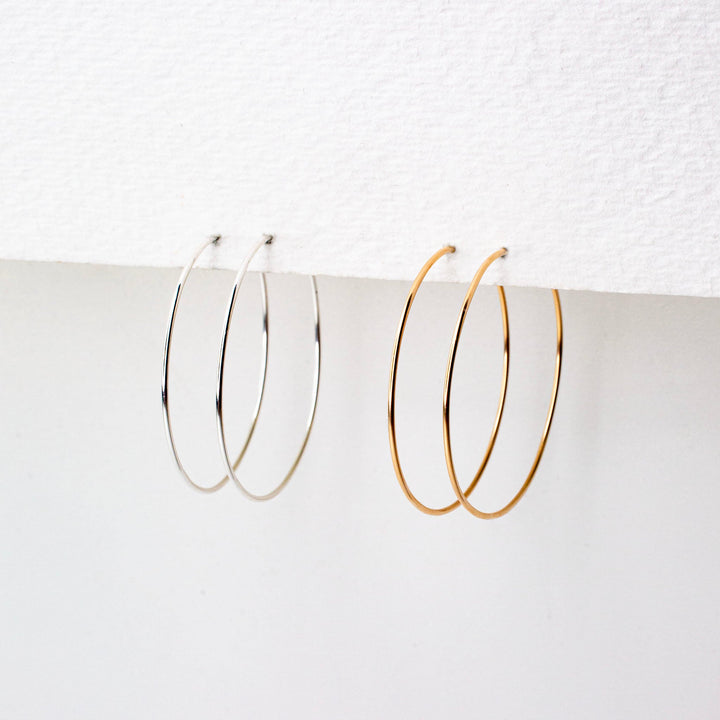 Weightless Small Hoops