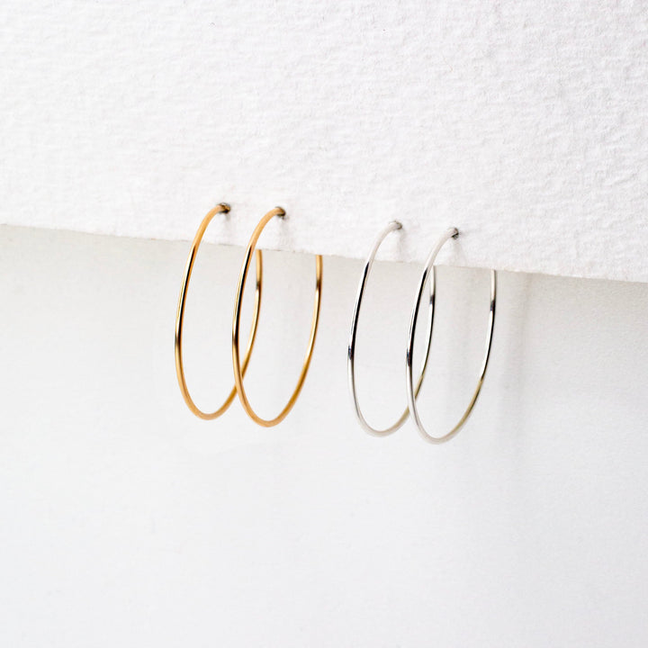 Weightless XS Hoops