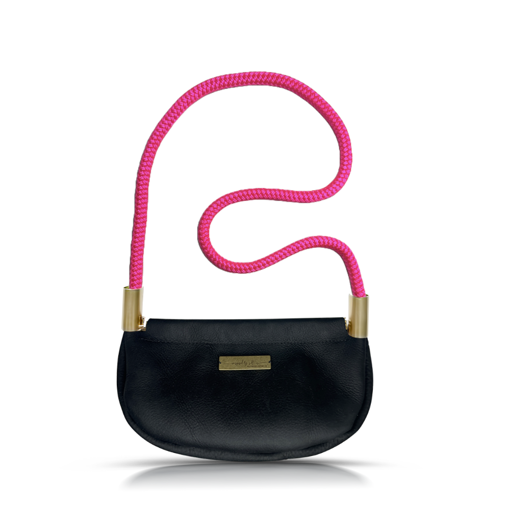 Clam Shell Bag in Black Leather