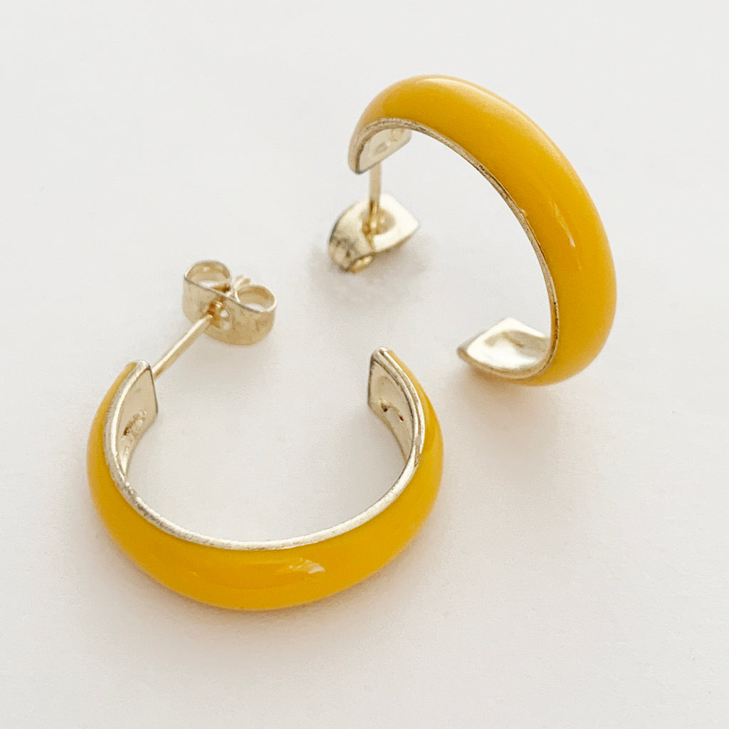 Daphne Enamel Hoops