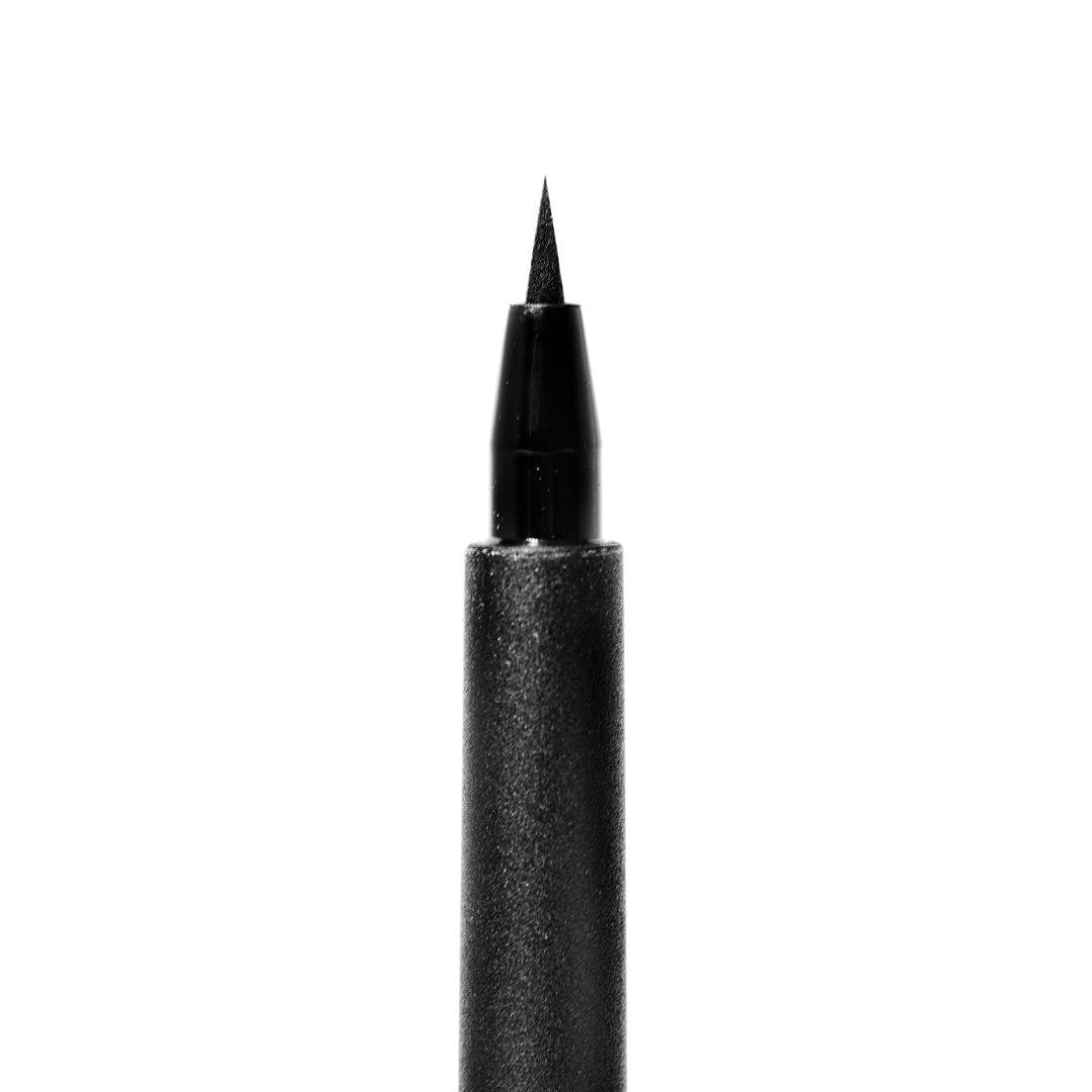 ULTRA FINE TIP EYELINER PEN