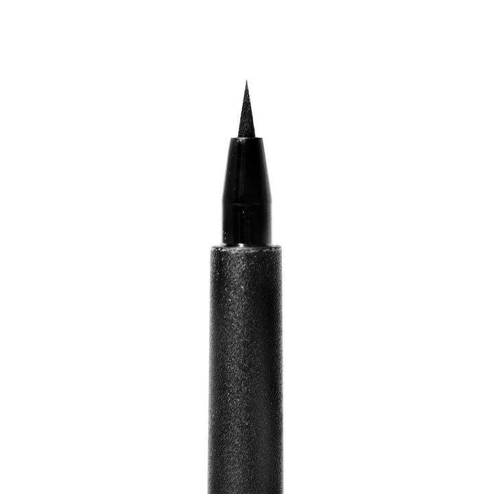 ULTRA FINE TIP EYELINER PEN