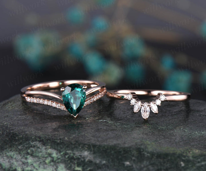 pear emerald wedding bridal ring set