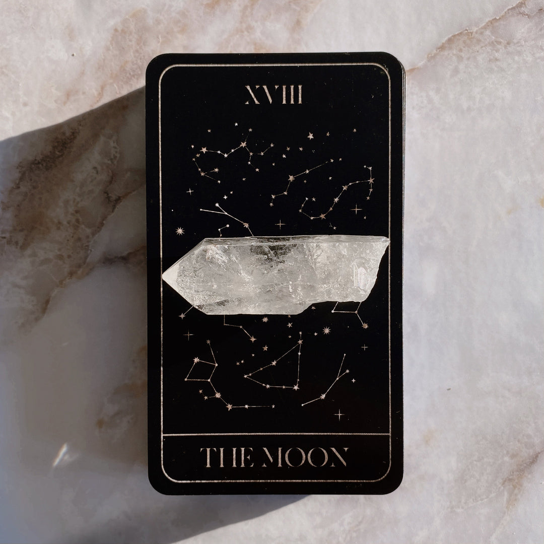 Luna Soleil Tarot Deck