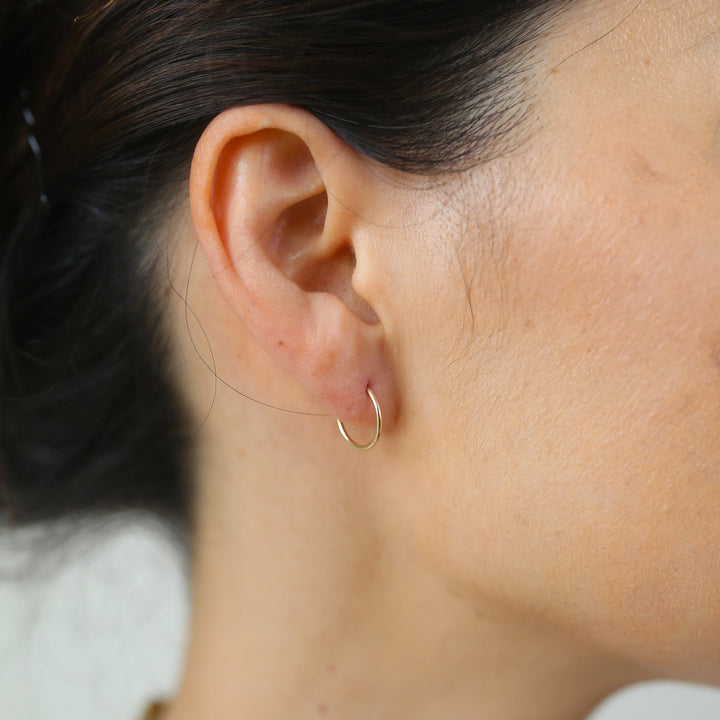 Weightless Huggie Earrings