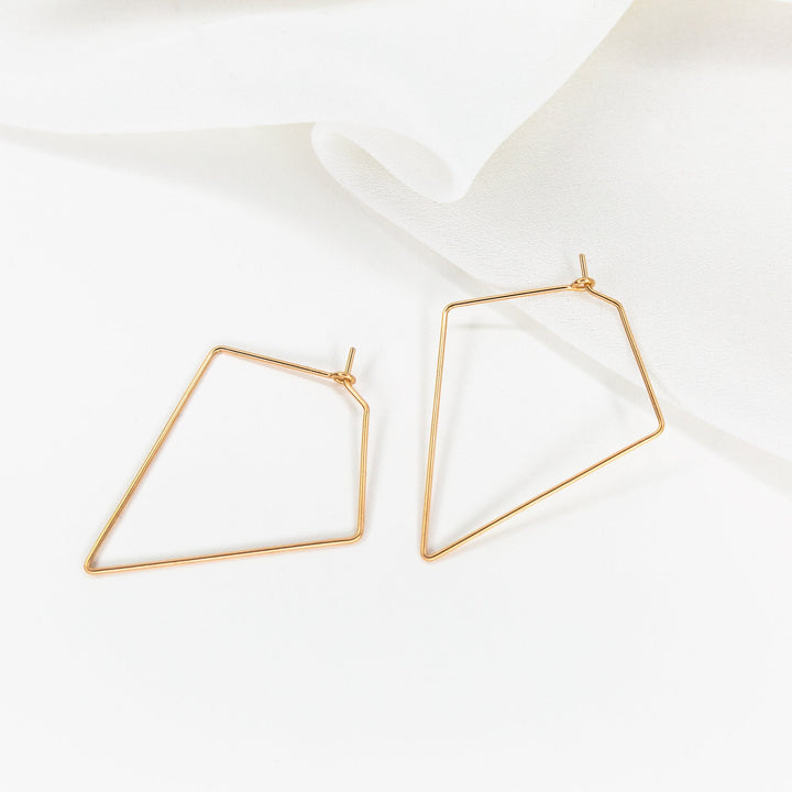 Weightless Diamond Hoops - Small