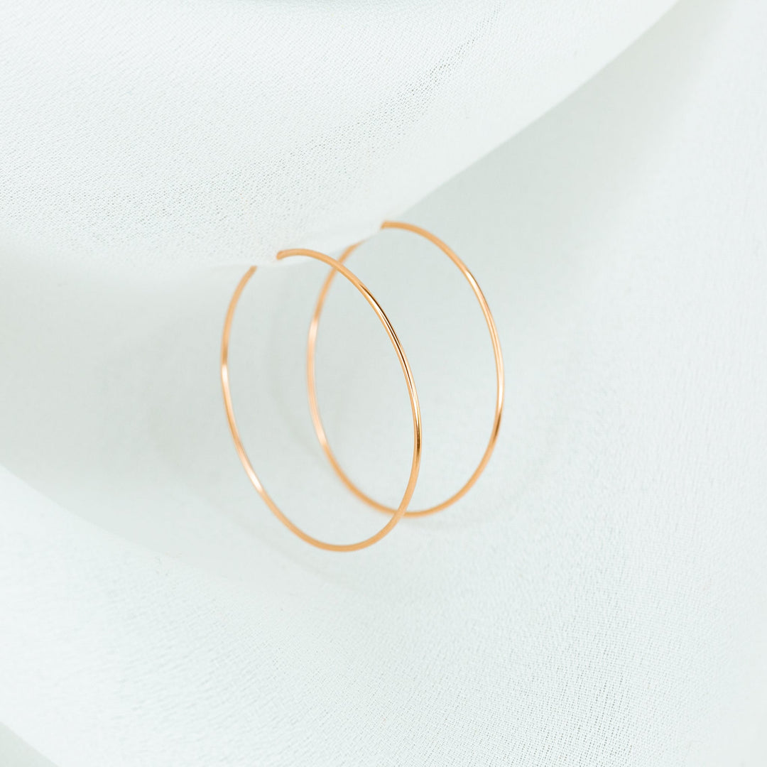 Weightless Small Hoops