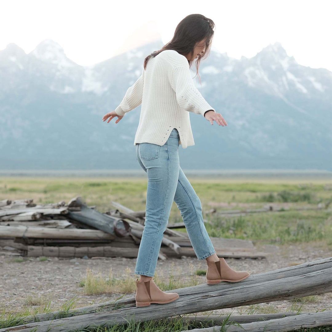 Eva Everyday Chelsea Boot Almond