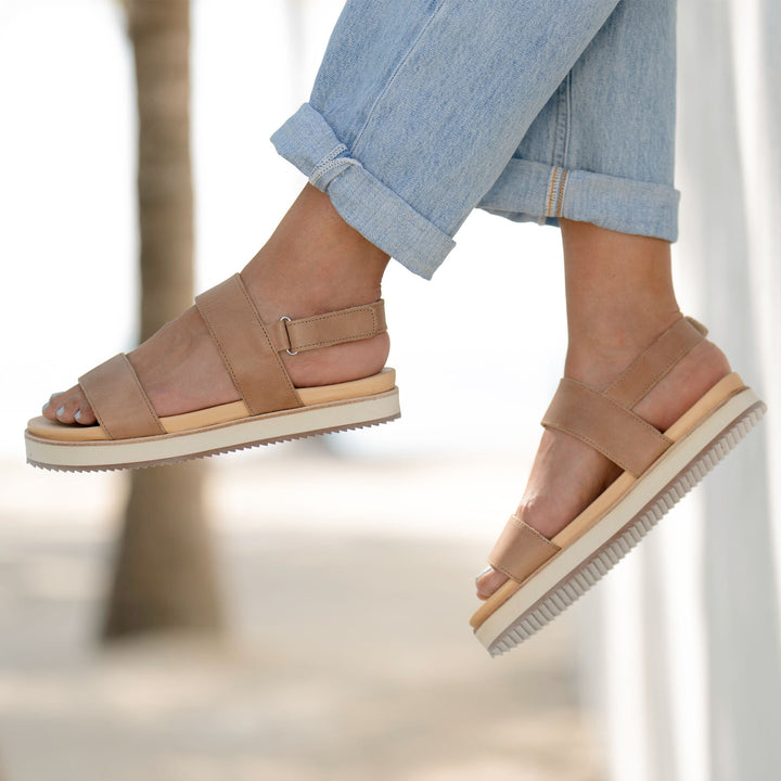 Go-To Flatform Sandal 2.0 Almond