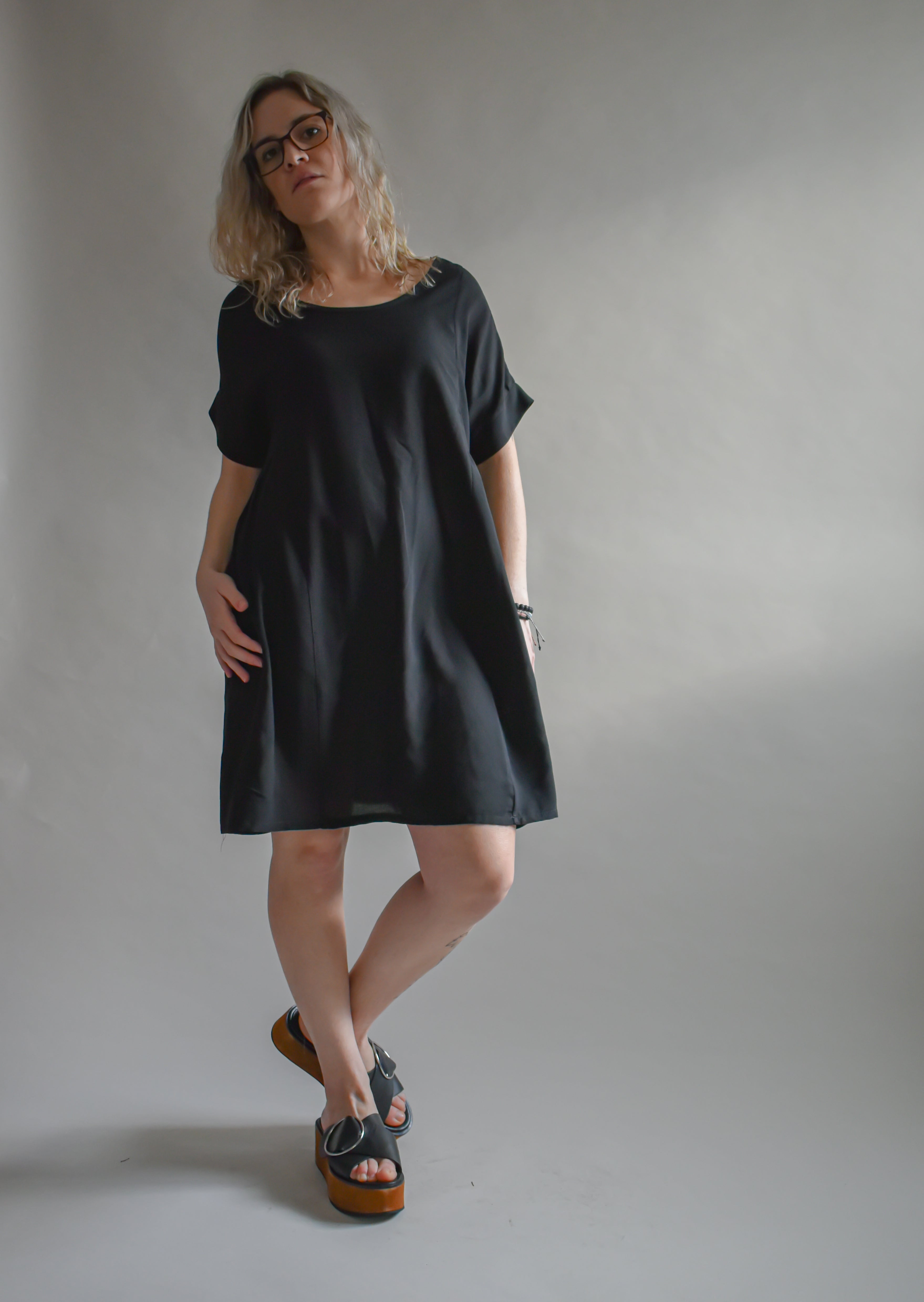 Altar Houseline Krista Dress in Black and White Linen – Altar PDX