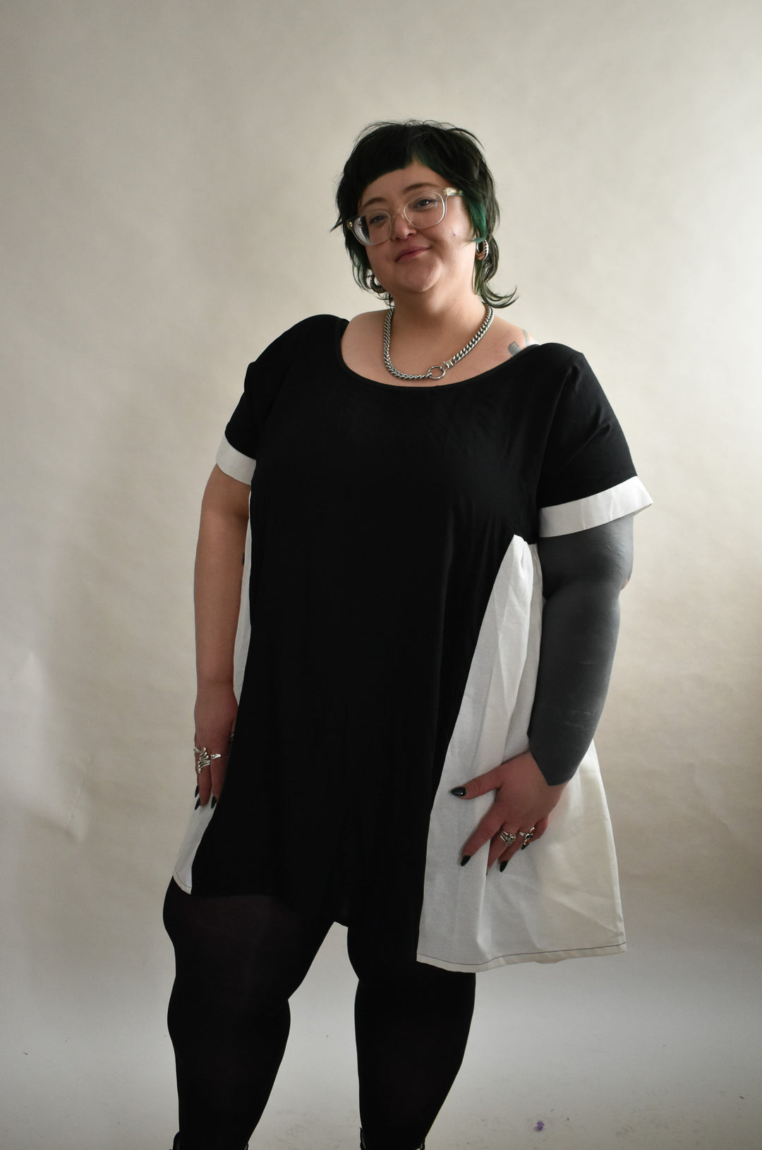 Krista Dress in Black and White Linen