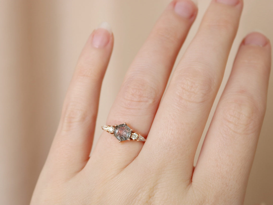 The Huntington Ring in Tourmalinated Quartz