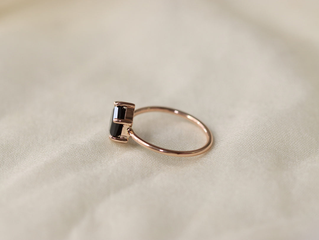 Black Spinel Ring