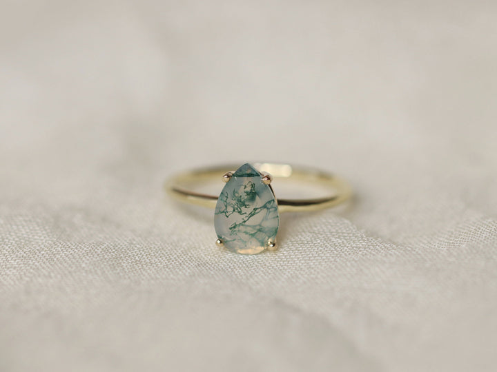 10x7 Pear Shape Faceted Moss Agate Ring