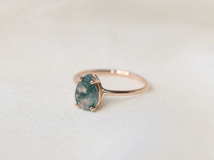 10x7 Pear Shape Faceted Moss Agate Ring