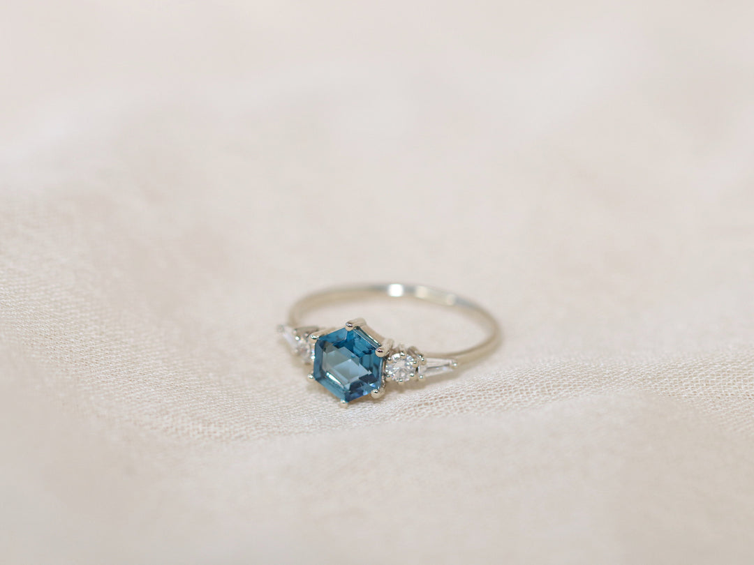 The Huntington Ring in London Blue Topaz