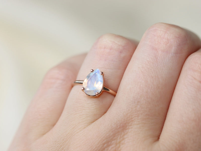 Moonstone pear deals shaped ring